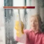 Wenn du lieber Fenster putzt, als Website-Texte zu schreiben… Schnapp Dir den TEXT TURBO Kurs - Texte schreiben für Webseiten